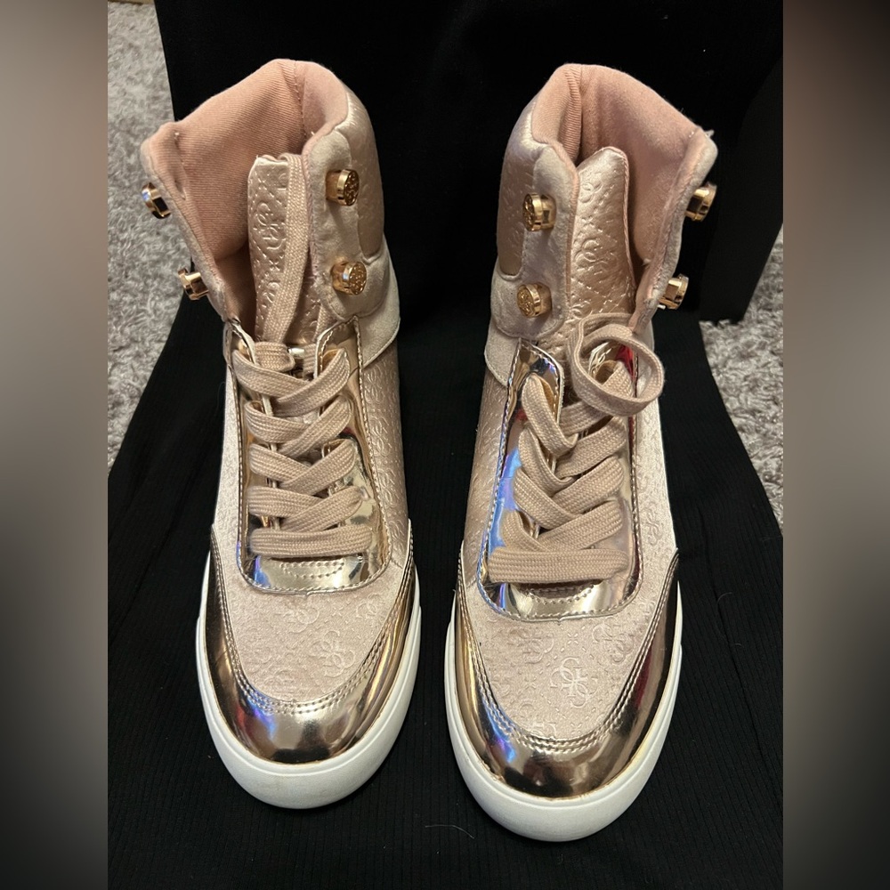 Guess wedge heel tennis shoes 8 1/2